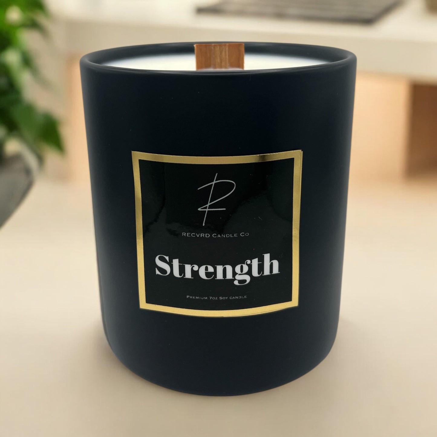 BLACK CERAMIC 12oz CANDLE