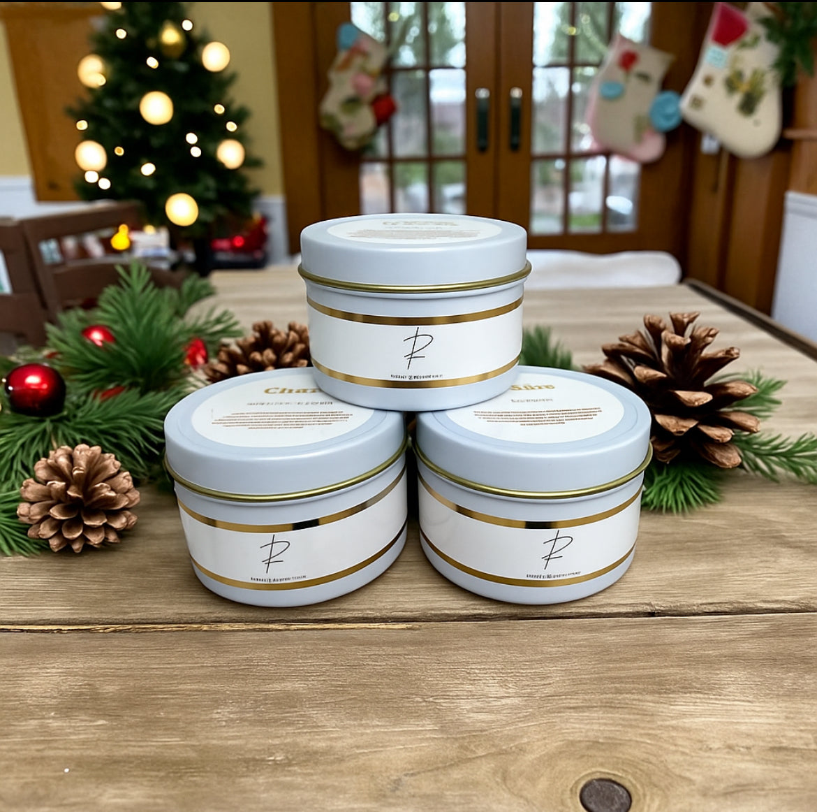 HOLIDAY 4oz TIN CANDLE